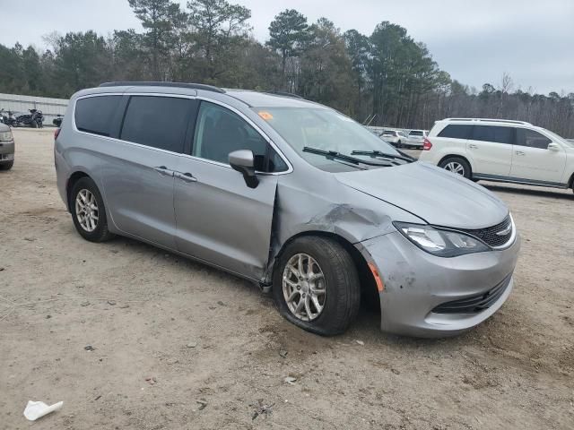 2020 Chrysler Voyager LXI