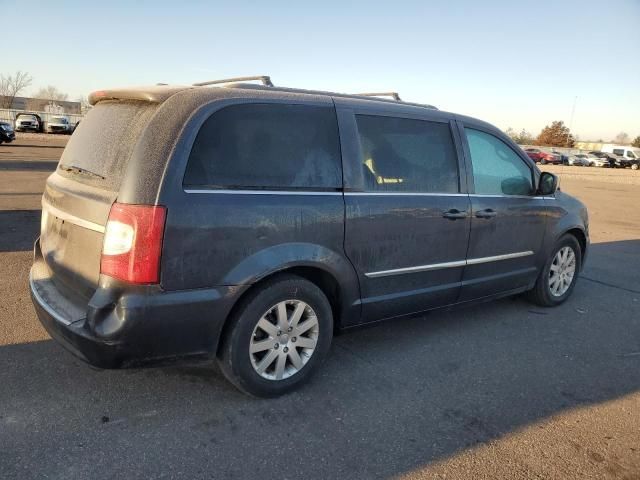 2013 Chrysler Town & Country Touring