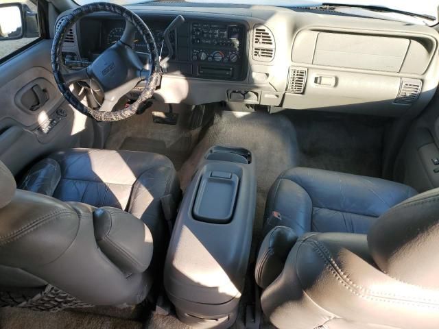 1999 GMC Suburban C1500