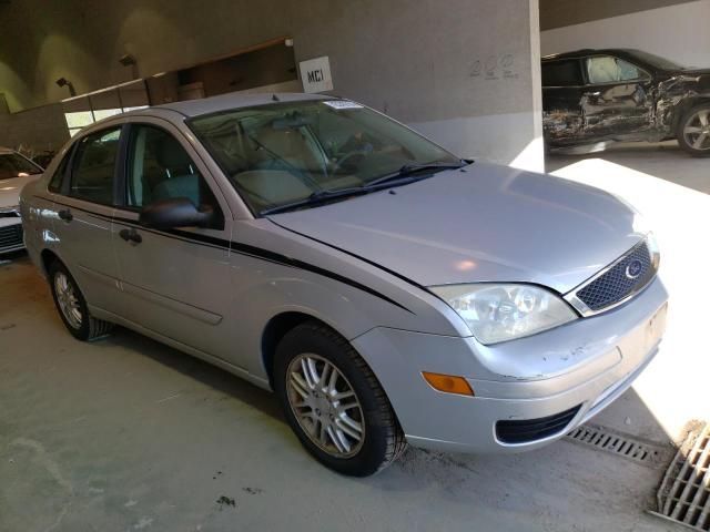 2005 Ford Focus ZX4