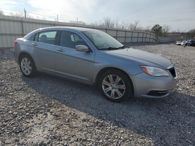 2013 Chrysler 200 Touring