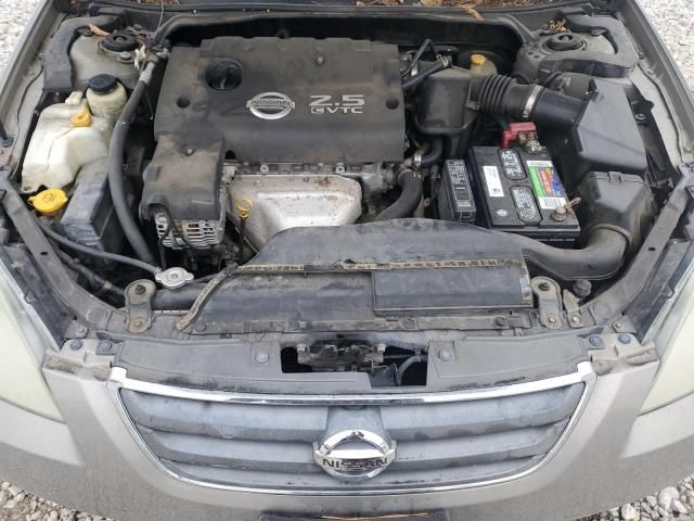 2002 Nissan Altima Base