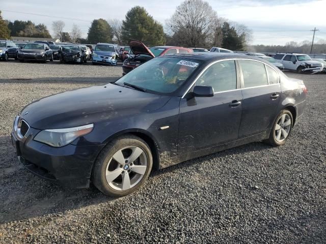 2007 BMW 525 XI