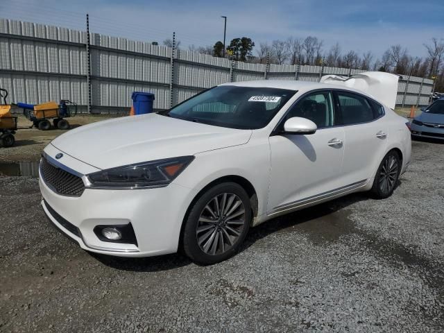 2017 KIA Cadenza Premium