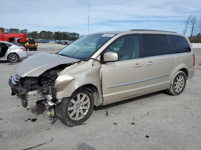 2016 Chrysler Town & Country Touring