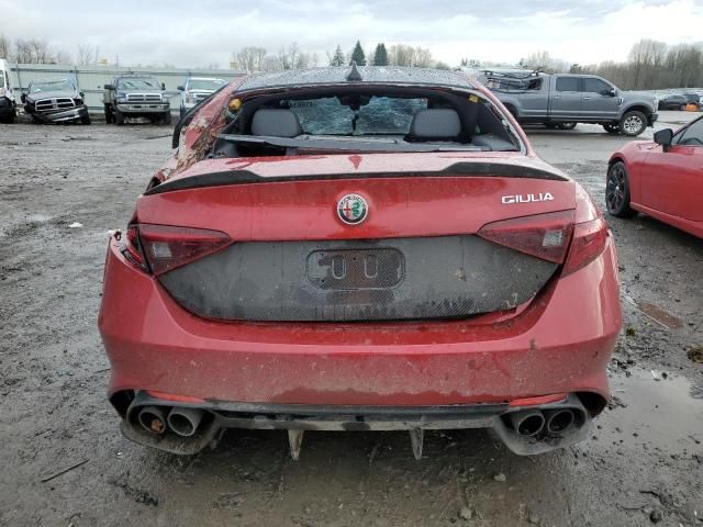 2017 Alfa Romeo Giulia Quadrifoglio