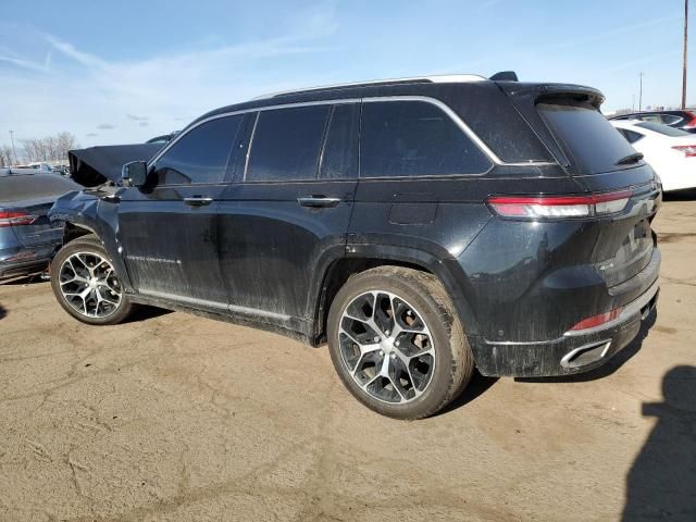 2022 Jeep Grand Cherokee Summit