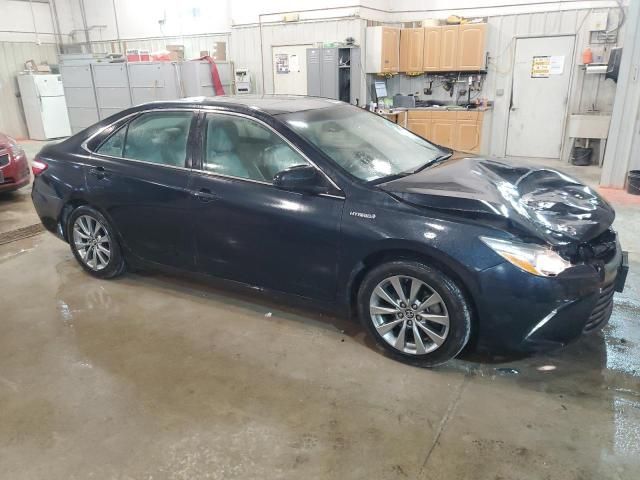 2015 Toyota Camry Hybrid