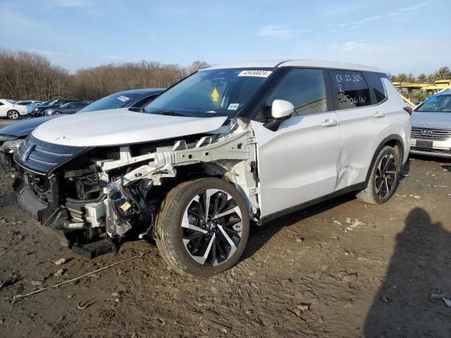 2022 Mitsubishi Outlander ES