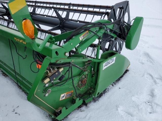 2000 John Deere 635FD