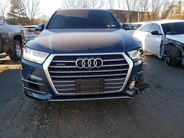 2019 Audi Q7 Premium Plus