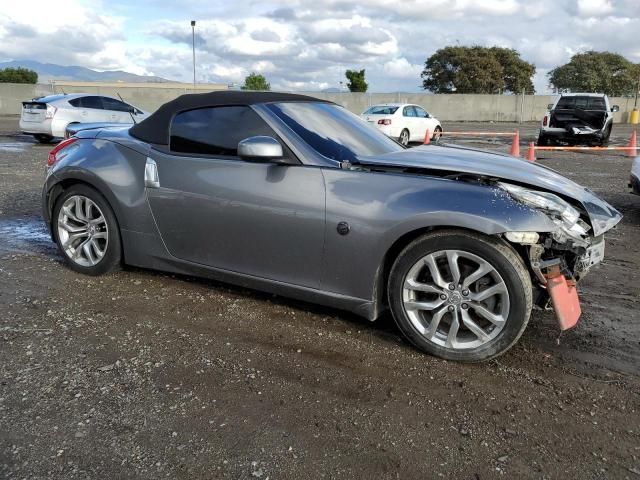 2011 Nissan 370Z Base