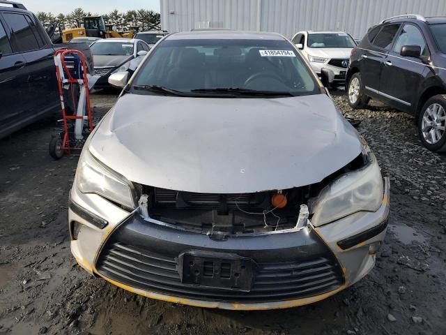 2015 Toyota Camry Hybrid