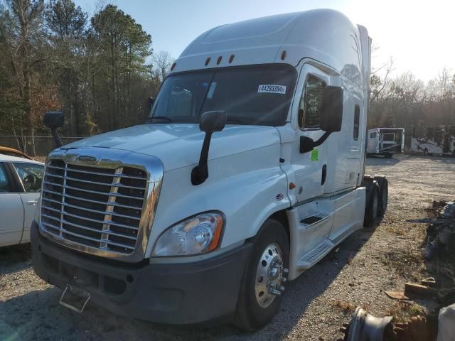 2016 Freightliner Cascadia 125