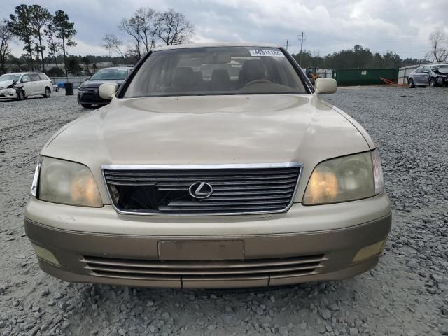 2000 Lexus LS 400