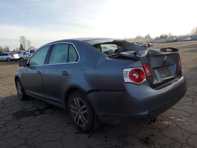 2005 Volkswagen New Jetta 2.5L Option Package 1