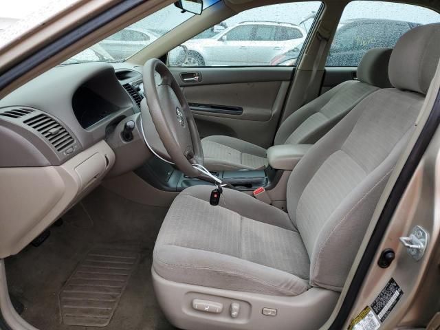 2005 Toyota Camry LE