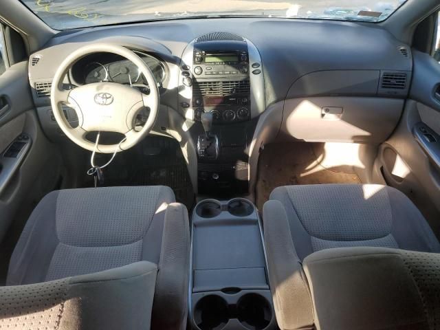 2008 Toyota Sienna CE