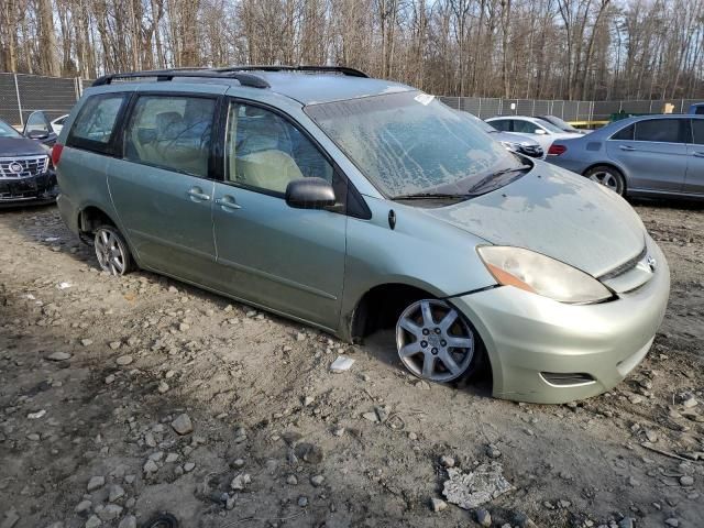 2010 Toyota Sienna CE