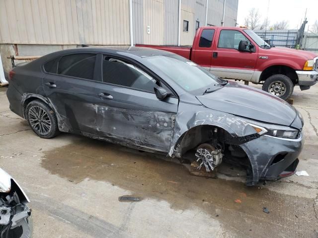 2022 KIA Forte GT Line