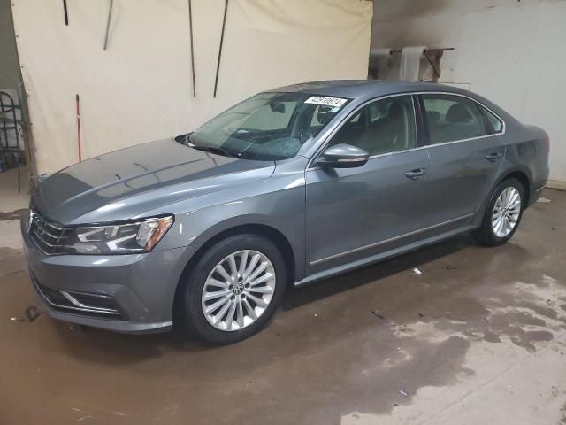 2016 Volkswagen Passat SE