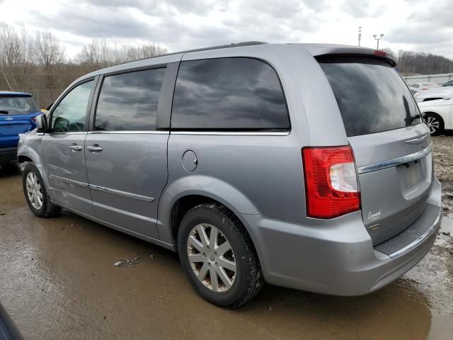 2016 Chrysler Town & Country Touring