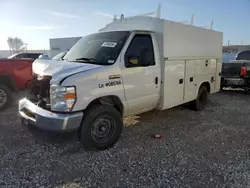 Vehiculos salvage en venta de Copart Tulsa, OK: 2022 Ford Econoline E350 Super Duty Cutaway Van