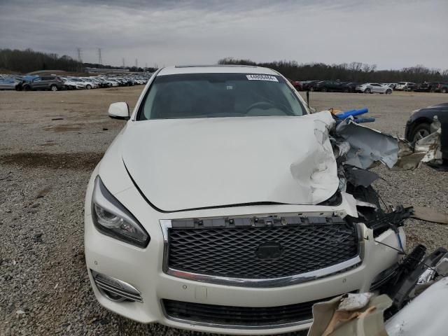 2016 Infiniti Q70 3.7