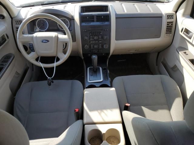 2011 Ford Escape XLS