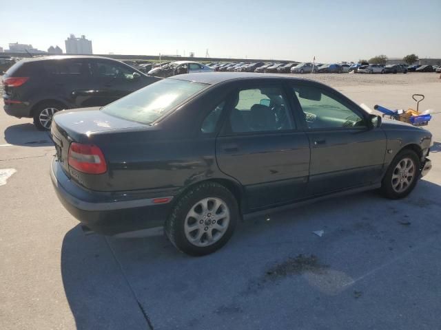 2000 Volvo S40