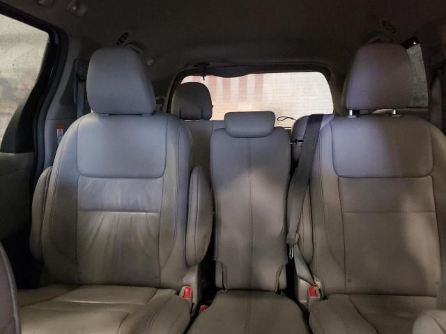 2015 Toyota Sienna XLE