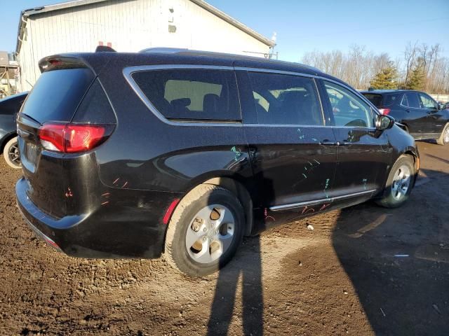 2017 Chrysler Pacifica Touring L Plus