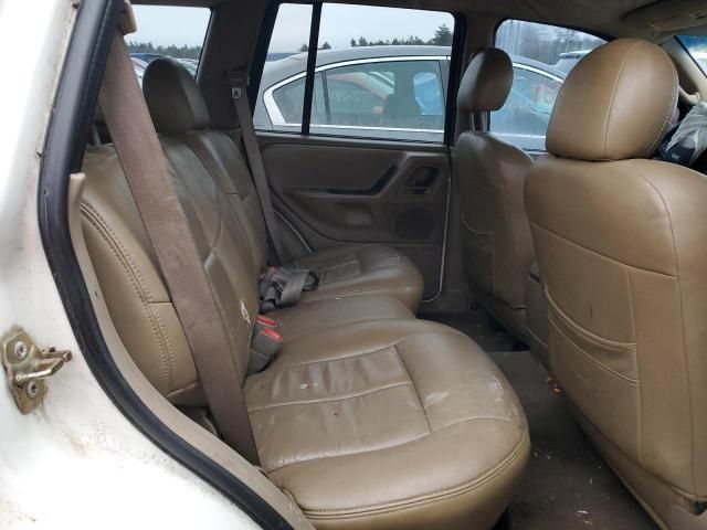 2004 Jeep Grand Cherokee Laredo