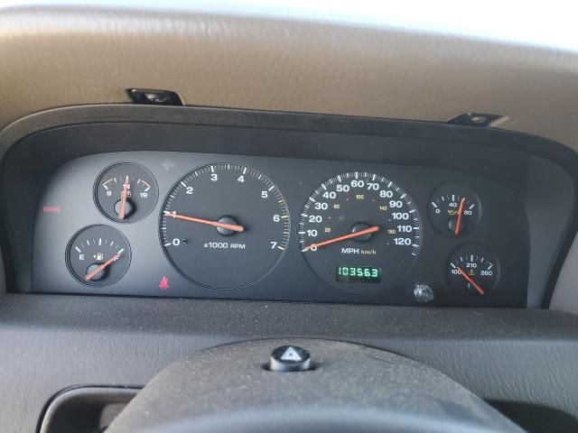 2000 Jeep Grand Cherokee Laredo