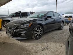 Nissan Altima SR Vehiculos salvage en venta: 2020 Nissan Altima SR