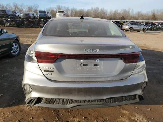 2023 KIA Forte LX