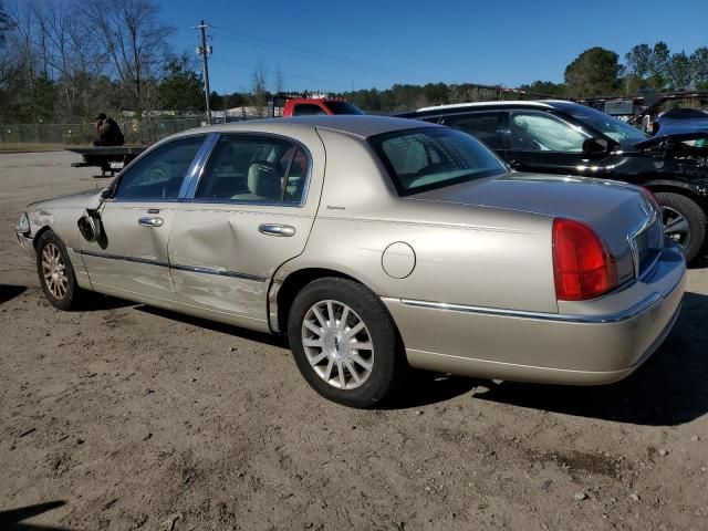 2007 Lincoln Town Car Signature