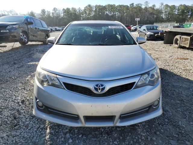 2014 Toyota Camry Hybrid