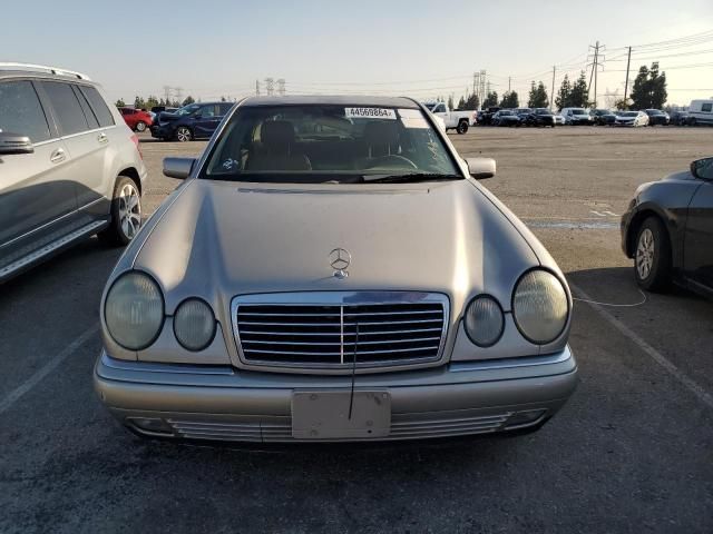 1999 Mercedes-Benz E 320