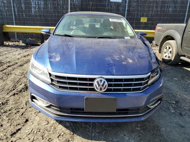 2016 Volkswagen Passat SE