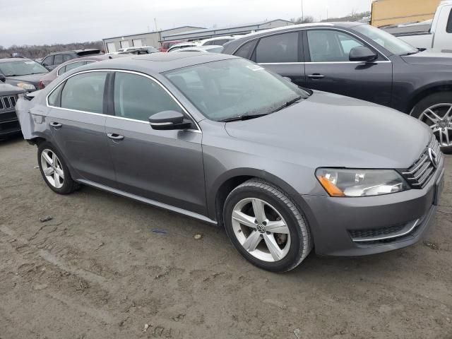 2013 Volkswagen Passat SE