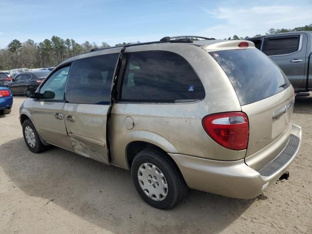 2004 Chrysler Town & Country LX