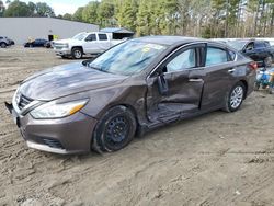 Salvage cars for sale from Copart Seaford, DE: 2016 Nissan Altima 2.5