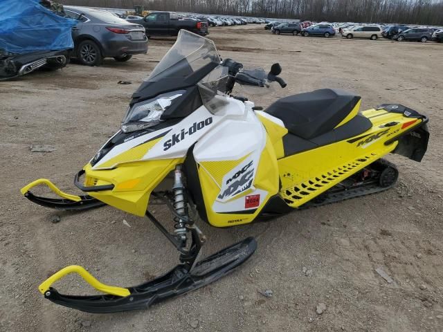 2017 Skidoo MXZ