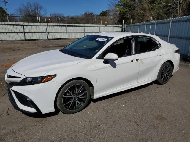 2021 Toyota Camry SE