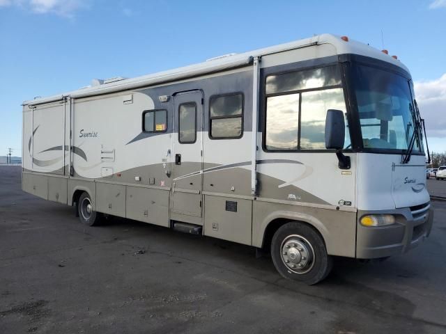 2005 Itasca 2005 Workhorse Custom Chassis Motorhome Chassis W2