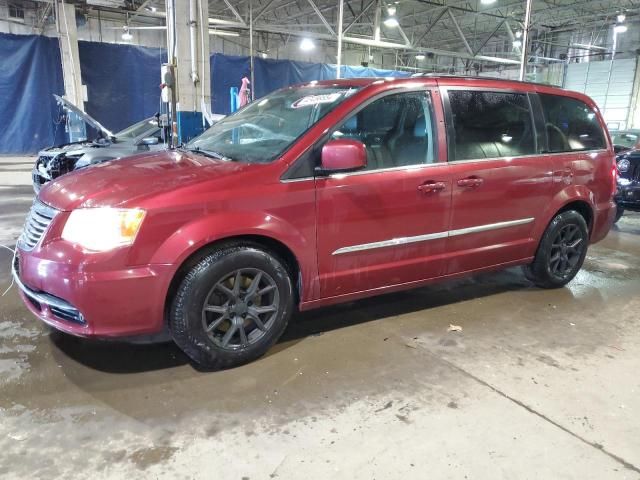 2016 Chrysler Town & Country Touring