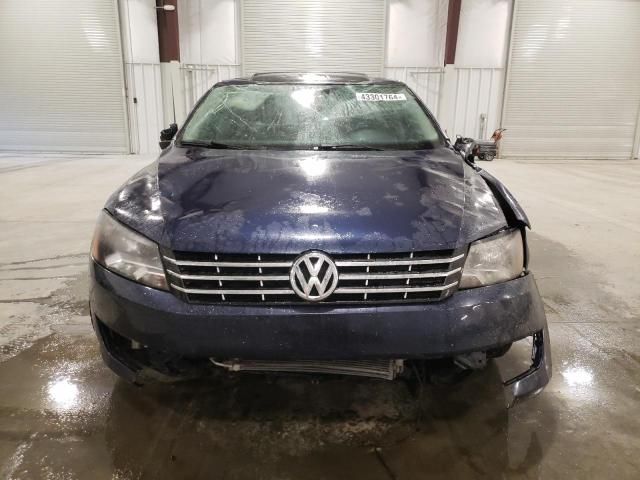 2013 Volkswagen Passat SE