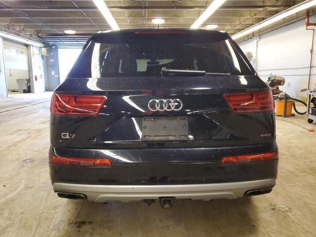 2019 Audi Q7 Prestige