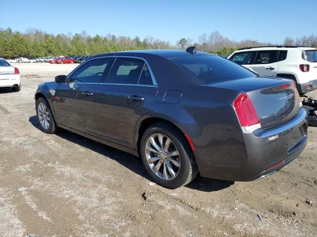 2021 Chrysler 300 Touring